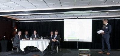 Panel o.l.v. Bob Veldhuis