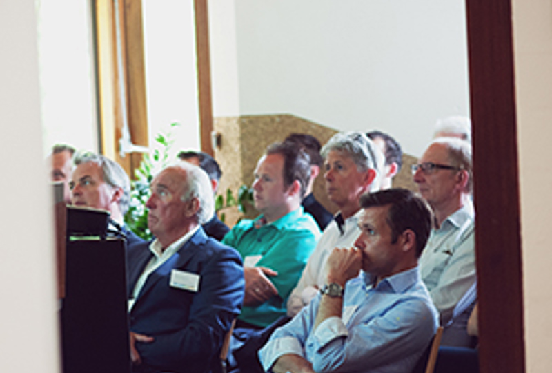 particulier platform 2016.jpg