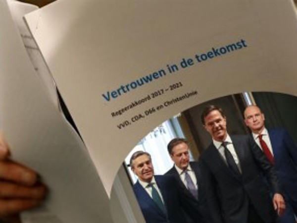 Regeerakkoord-2017-300x214.jpg