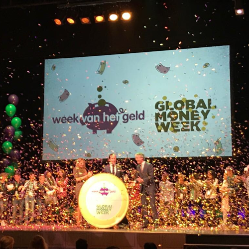 Aviary Photo_131653215871470949.png