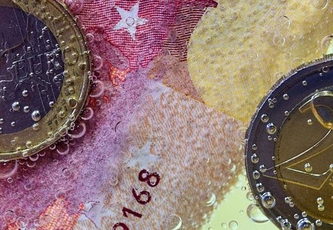 money-2869654_1280.jpg