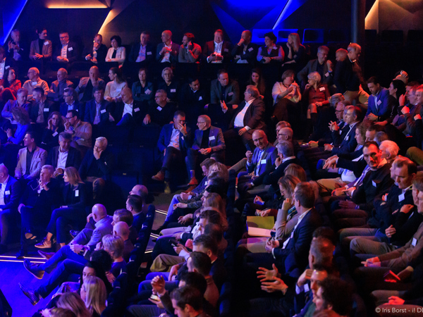 20250109 Adfiz NJB 0783 Irisborst